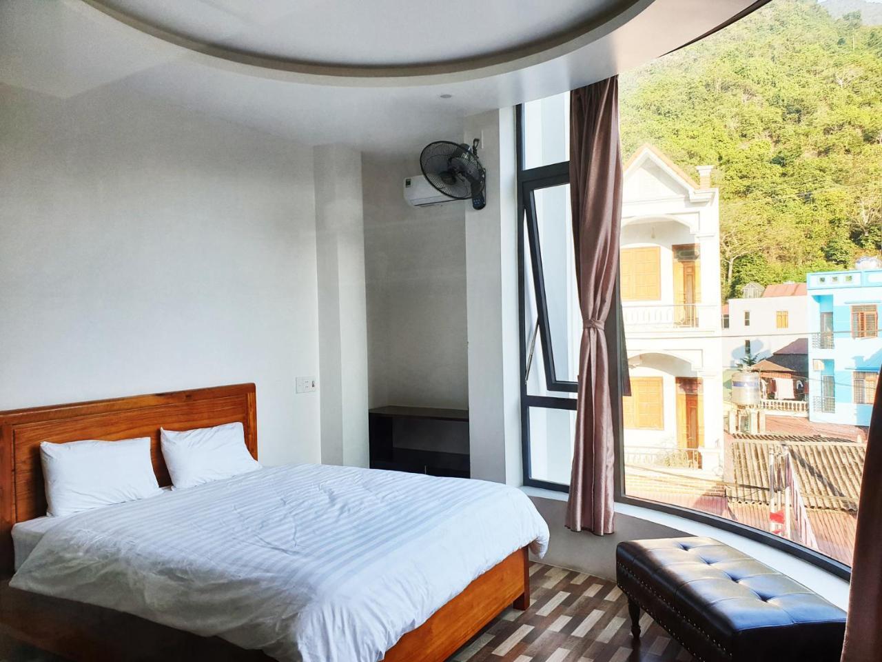 Long Hotel And Motobike Rental Ha Giang Exterior photo